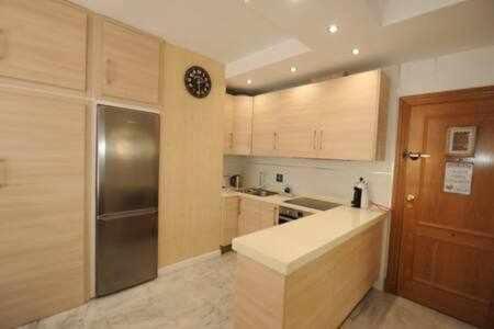 Encantador Apartamento Frente A La Playa Victoria Lägenhet Cádiz Exteriör bild